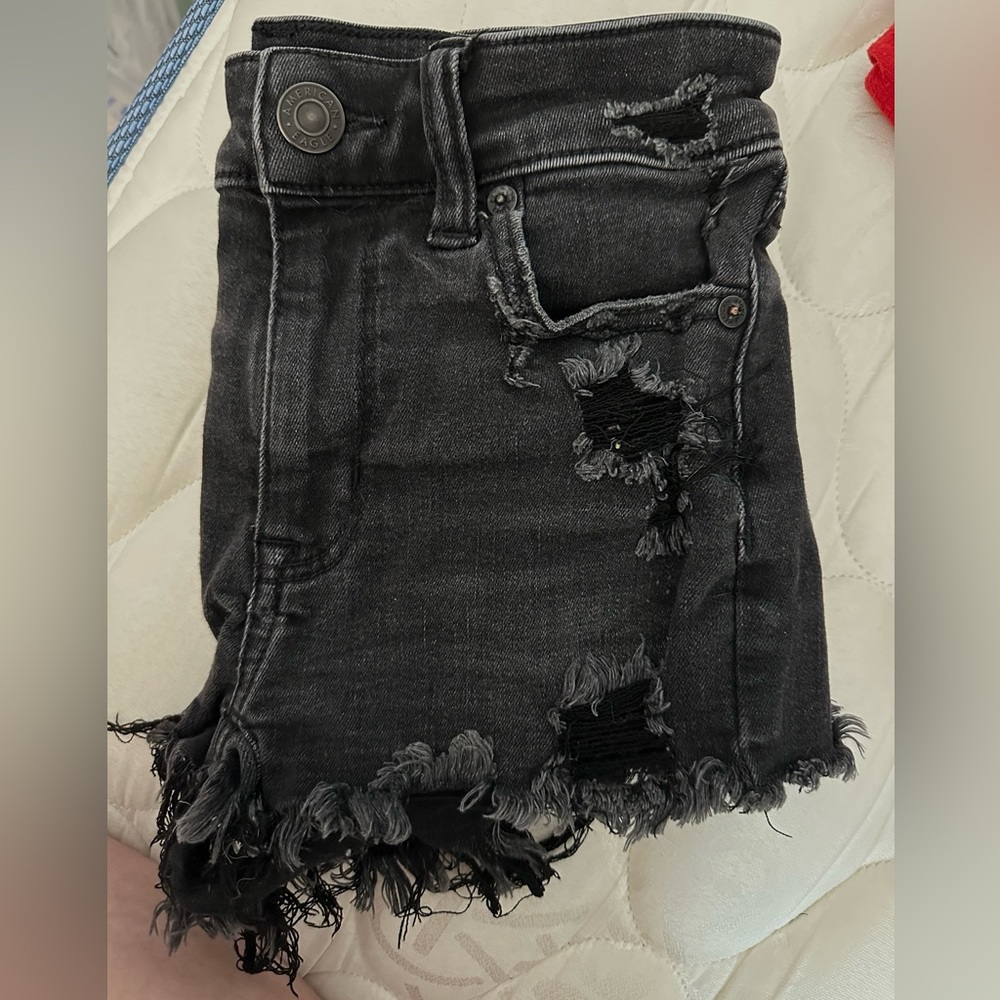 AMERICAN EAGLE